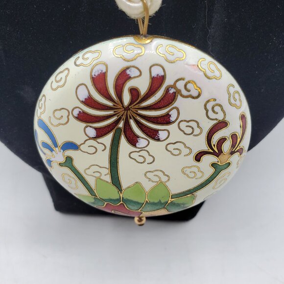 VINTAGE CLOISONNE ENAMEL PENDANT on SATIN CORD - Picture 2 of 4